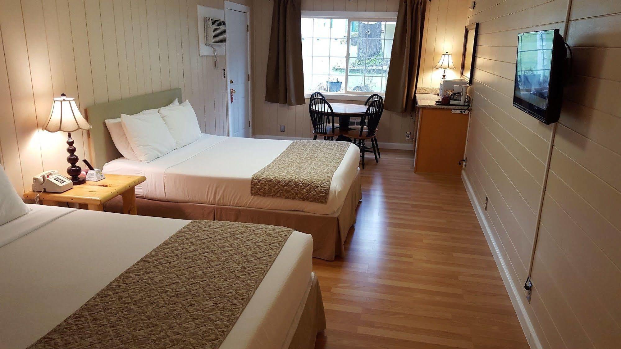 Mountain View Lodge - No Pets Allowed Packwood Εξωτερικό φωτογραφία