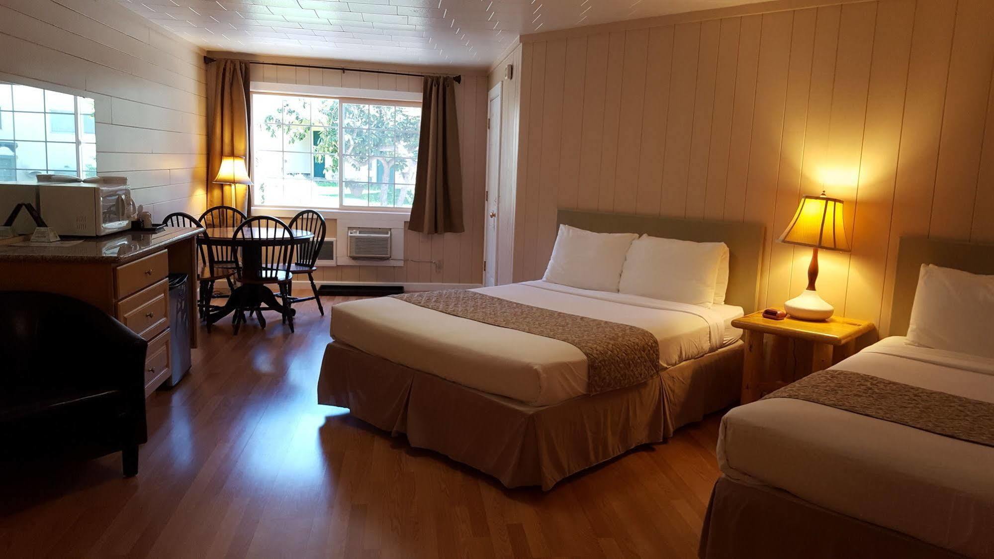 Mountain View Lodge - No Pets Allowed Packwood Εξωτερικό φωτογραφία